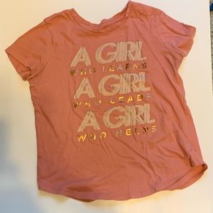 Girls size 10-12 pink old navy shirt has graphic